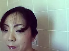 wow, experienced japanese brunette yoriko akiyoshi with beautiful big boobs toys her pussy solo 😍🍑