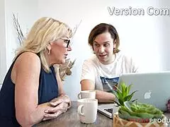 bianca fitcougar fucks hard squirts everywhere pegas productions