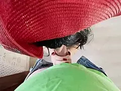 naked stepmom at the window... stepson sees her BIG ASS and fucks ANAL 😈