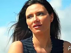 fuck me hard begs jade belle