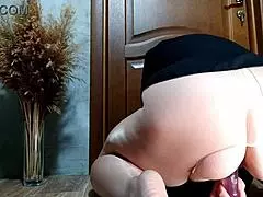 Curvy stepmom in pantyhose accidentally sends steamy bent over dildo play vid to stepson