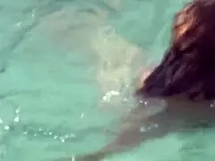 Пасынок мощно кончает на волосатую пизду мачехи на пляже