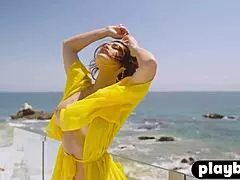 oh man beautiful big tits milf cj sparxx shows off her naked stunning ass n boobs