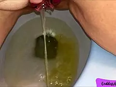 you'd love being my toilet while i talk dirty from the bathroom throne, right?