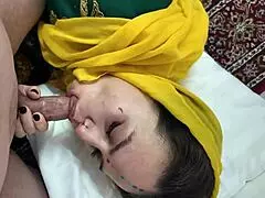 Sexy Afghan Girl Delivers Super Hot Blowjob Skills
