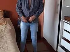 i stroke to stepmom's huge latina ass till she bends over horny