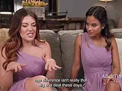 Desperate stepmom Vivianne DeSilva devours tiny stepdaughter Isabella Jules pussy!