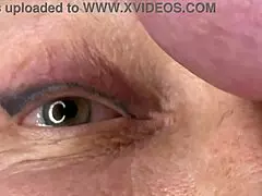 mature lady gets facecum with huge load right on her eye