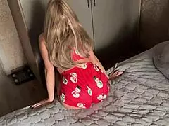 Stepdaughter! Cum in Mouth for Christmas Stepmom Watch?