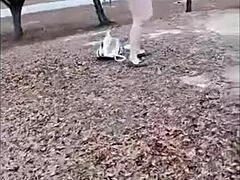 Momma Vee's ass hangs out golfing