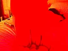 damn this mature anal doggie gapes her shaved pussy wide open 🍑💦