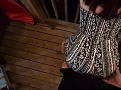 i can't stop staring at this babe's teasing ass in public