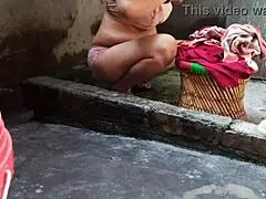 Big boob Indian bhabhi flashes wet pussy outdoors craving more