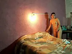 damn this espa�ola cahonda masturbates like a pro cummin hard homemade