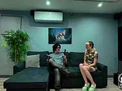 Nerdy rosa rosebud tempts mark gotham in hairy pussy casting audition twist