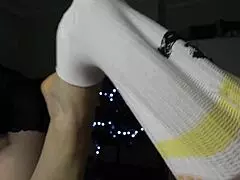 hot christmas footjob from redhead milf anna gets kinky with toes cameltoe pov cum 😘👣 domination roleplay