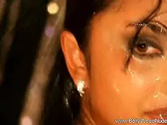 indian milf's seductive erotic dance moves