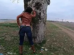 Sugar babe teases tight jeans kinky milf mega orgasm?