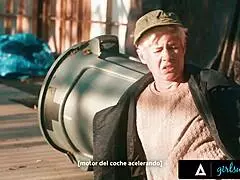 10 hot milfs gangbang fisting strap-on squirt orgy 💦👯‍♀️