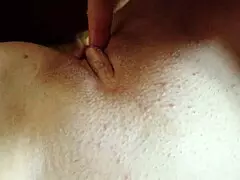 Sexy Russian MILF In Green Shirt STOCKINGS Spreads Pussy CLOSE UP REAL ORGASM