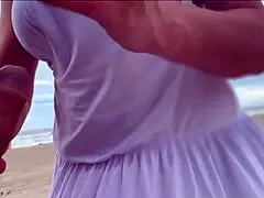 People watching outdoor handjob? 😈👀