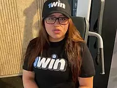 gym bitch milf latina sucks monster cock for protein cumshot creampie