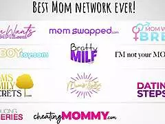 Suck his cock deeper, Mandy moans to Molly!