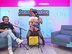 Damn Mayaofi rides fuck machine hard then sucks cameraman dry on her face