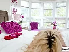 Lesbian Stepmom Kisses Stepdaughter into Tribbing 69