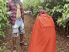 hey lobo mau what if chapeuzinho vermelho gets lost in forest and devoured like never before full red?