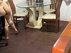 damn this latina couple fucks so good her big ass shakes crazy on homemade vid 😍🍑