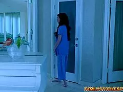 omg savanah sixx's tiny teen cunt gets stretched sooo bad by tommy gunns meaty boner hehe