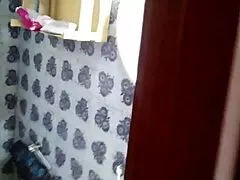 Sneaky hidden cam catches curvy stepsis showering big ass exposed