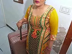 Huge ass sister fucked hard in oyo room by stepbrother new year orgasm blast.