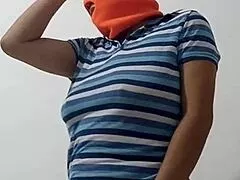 damn my big tits got those dirty strech marks babe