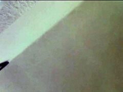 Dayana Aguascalo mostra na webcam quente