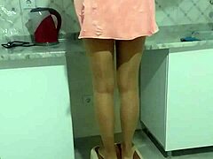 Pantyhose seksi untuk keseronokan bilik tidur