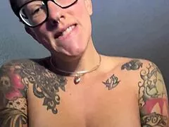 Up close, milf lola maverick grinds and teases with tit play in pov