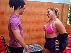 that running stranger spots me and fucks my milf ass hard in the park 😍🍑💦