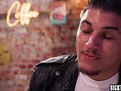 Hot Big Ass Milf Waitress Anna Claire Clouds Serves Deepthroat Blowjob Dripping Wet Pussy