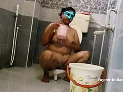 shower tease from busty indian aunty