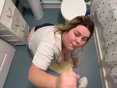 Sexy Latina BBW Mommy Sings Happy Birthday While Sucking Huge Cum Covered Cock