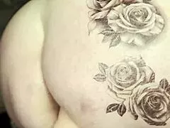 😈 damn minxycme that fat curvy brunette milf ass gets stretched wide by the sex machine 😩🔥