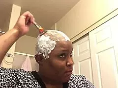 Milf Mommy Shaves Her Head Bald For The First Time At Home On Boyfriend's Request!