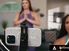 Cali Sweets And Sky Wonderland Ditch Yoga For Scissoring Pussy Grind