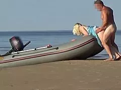 Boatman Pounds Hot Tourist's Curvy Big Ass Outdoors on Beach