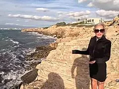 hey slutty tattoo milf want outdoor beach cumshot sex?