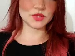 Why settle for less when Melissa delivers intense webcam action?