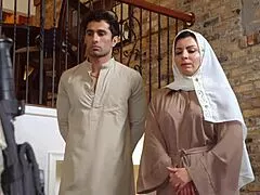 OMG IRAQI ALINA ANGEL LOVES FUCKING AMERICAN SOLDIER AND STEPSON TOGETHER! الينا انجل تنتاك من الجندي الامريكي وابن زوجها