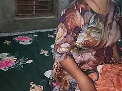 damn, viral debor vabi's fat mature tits bounce in homemade skirt sex